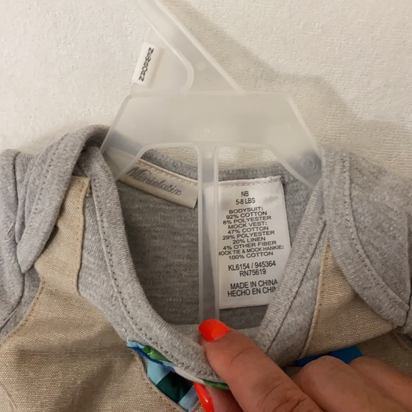 Short sleeve body suit - Picture 3 of 4